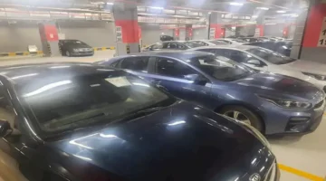 مزاد علني لبيع سيارات ملاكي تابعة لمطار القاهرة تشمل نيسان وأوبل وشيري